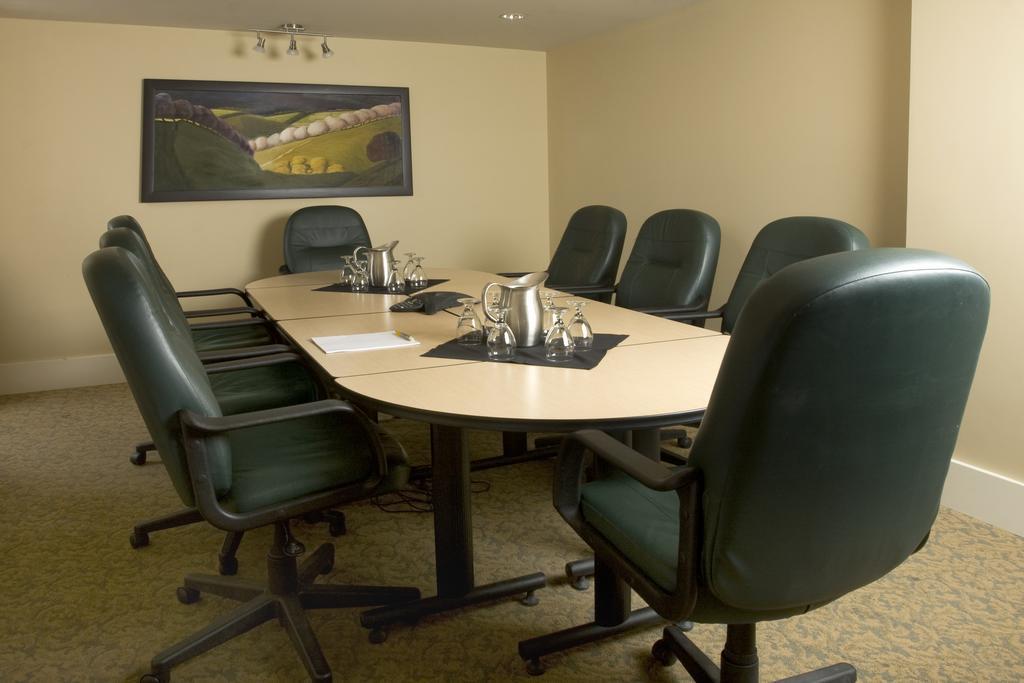 Summerland Waterfront Resort & Spa Business photo